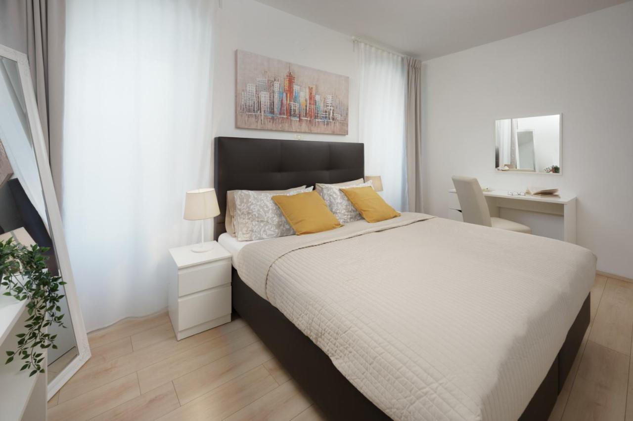 Apartments Antons Pula Dış mekan fotoğraf