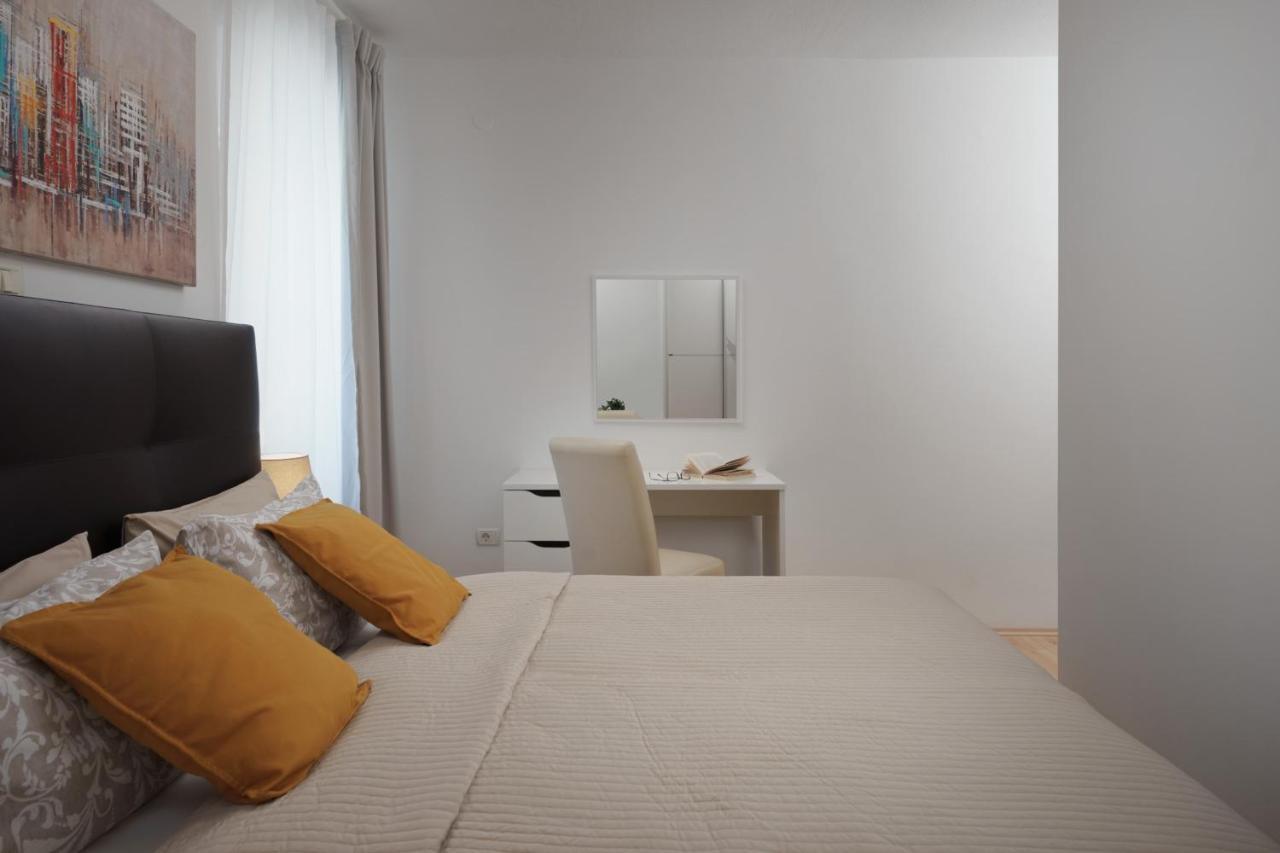 Apartments Antons Pula Dış mekan fotoğraf