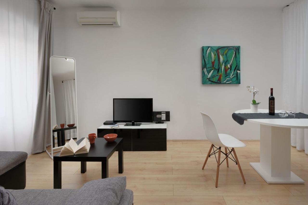 Apartments Antons Pula Dış mekan fotoğraf