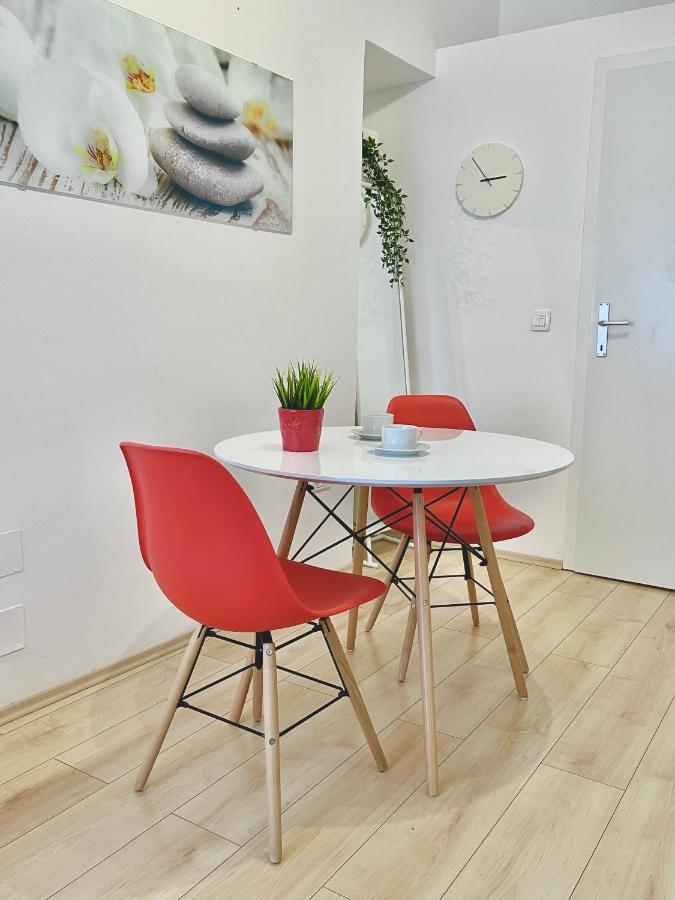 Apartments Antons Pula Dış mekan fotoğraf