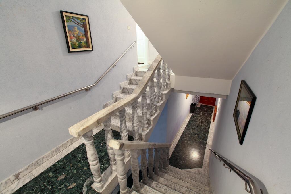 Apartments Antons Pula Dış mekan fotoğraf